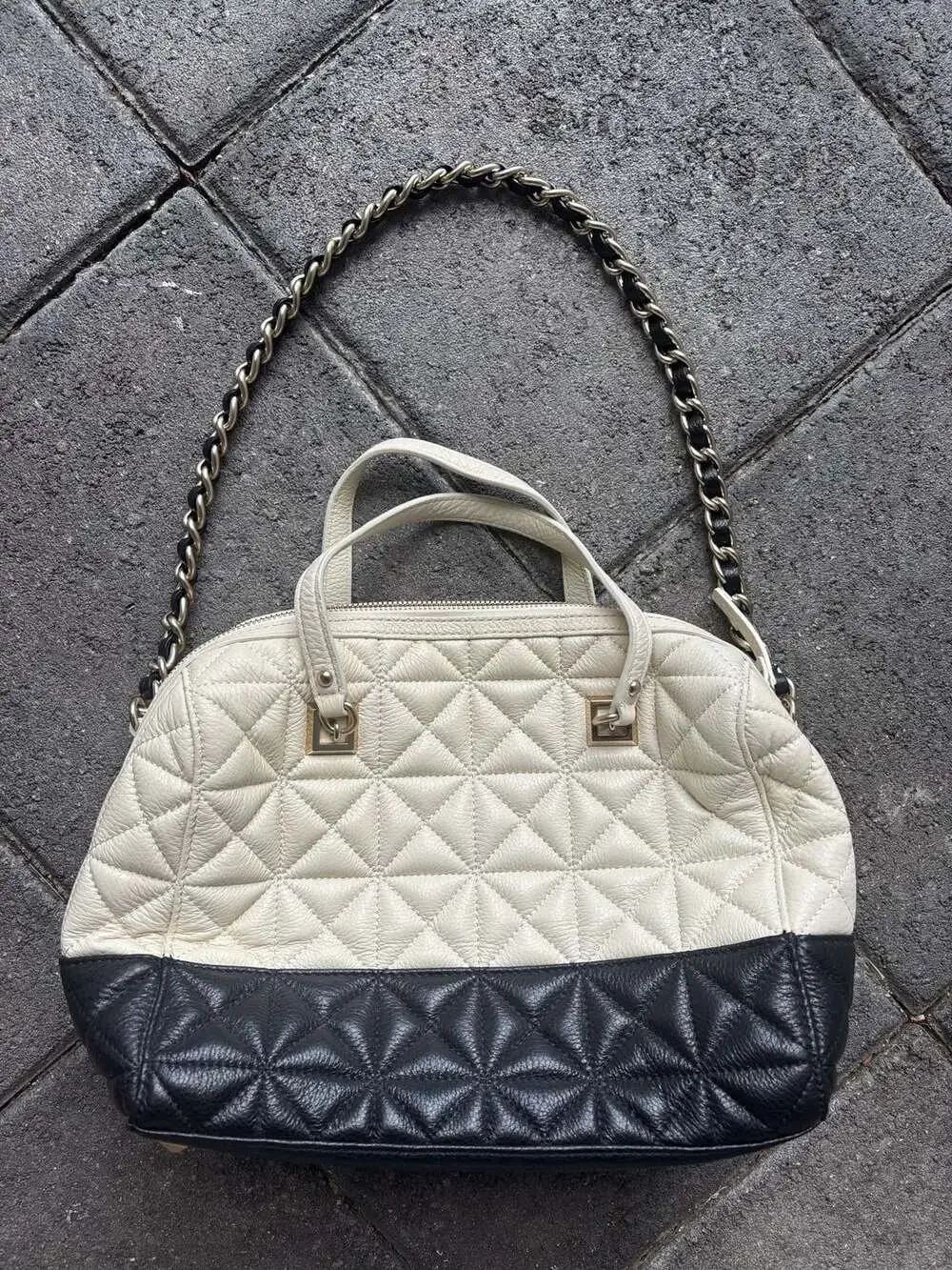 Kate Spade Colorblock Ivory and Black Quilted Leather purse